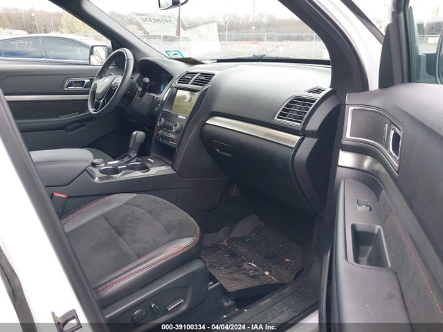 Ford EXPLORER XLT 2018 1FM5K8D84JGC56788 Image 5