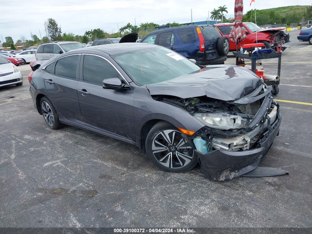 2017 19XFC1F70HE000322 main image
