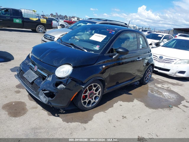 3C3CFFBR3FT624904 Fiat 500 SPORT