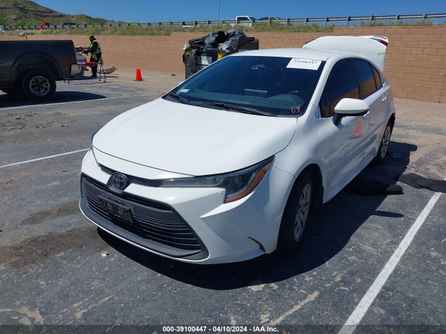 Toyota COROLLA LE 2023 JTDB4MEEXP3005577 Image 2