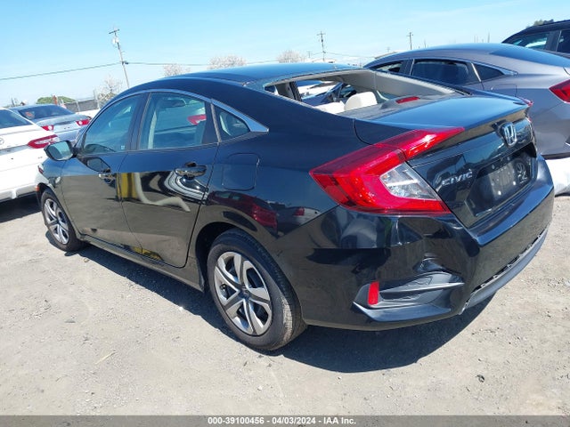 Honda Civic Lx 2018 2HGFC2F58JH536600 Image 3