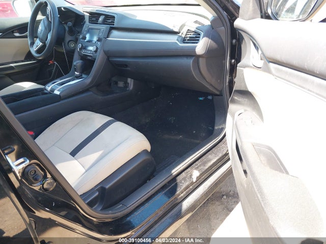 Honda Civic Lx 2018 2HGFC2F58JH536600 Image 5