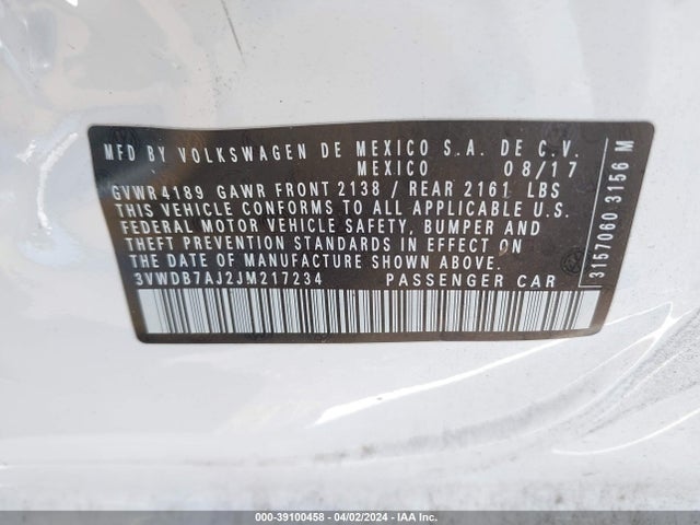 3VWDB7AJ2JM217234 Volkswagen Jetta 1.4t Se/1.4t Wolfsburg Edition