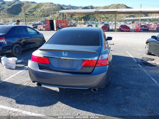 Honda Accord Sport 2015 1HGCR2F54FA097516 Image 16