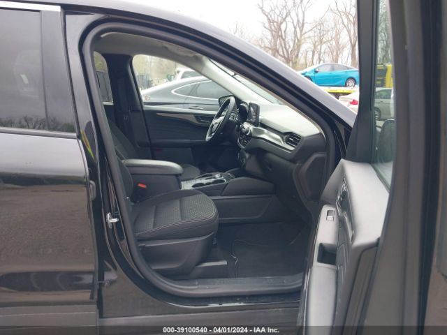 1FMCU9GN0PUA00862 Ford Escape Active