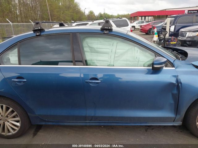3VWD17AJ0FM253790 Volkswagen Jetta 1.8t Se