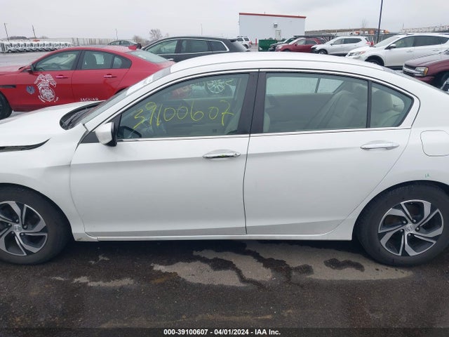 Honda ACCORD LX 2017 1HGCR2F35HA112879 Image 14