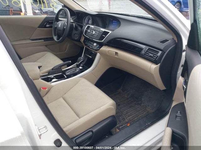 Honda ACCORD LX 2017 1HGCR2F35HA112879 Image 5