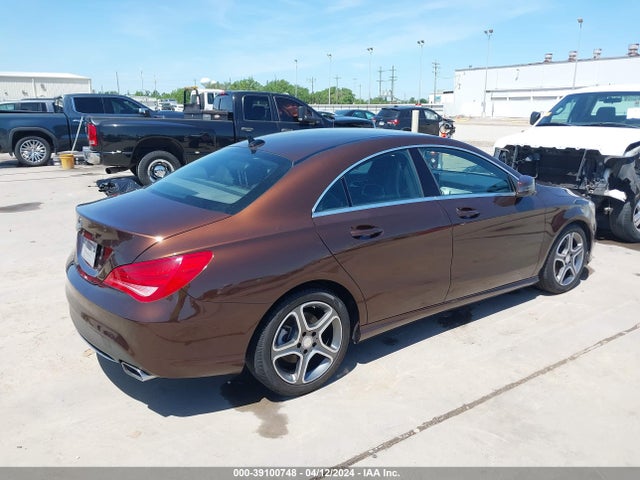 Mercedes-Benz CLA 250 2014 WDDSJ4EB8EN137727 Image 4