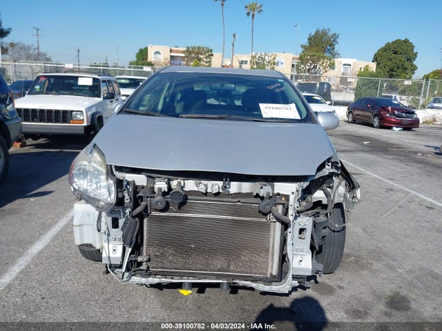 Toyota Prius Two 2015 JTDKN3DU6F0479025 Image 6