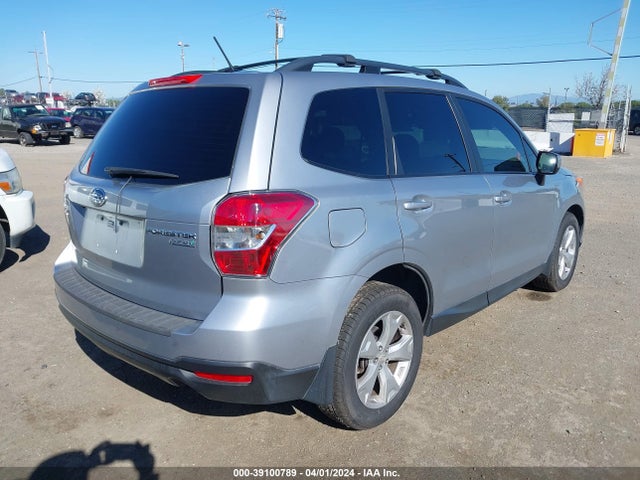 Subaru Forester 2.5i Premium 2015 JF2SJADC6FH457214 Image 4