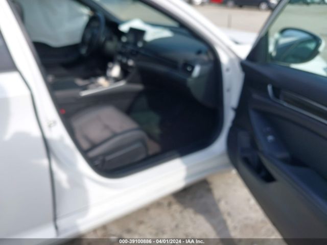 1HGCV1F38KA095525 Honda Accord Sport