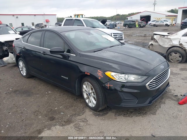2019 3FA6P0LU5KR117151 main image