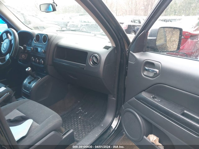 1C4NJRBB4HD138859 Jeep Patriot Sport 4x4