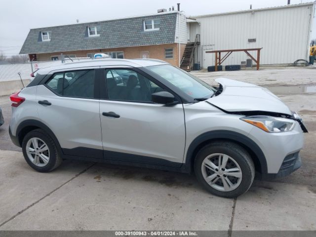 3N1CP5CU0KL565412 Nissan KICKS S