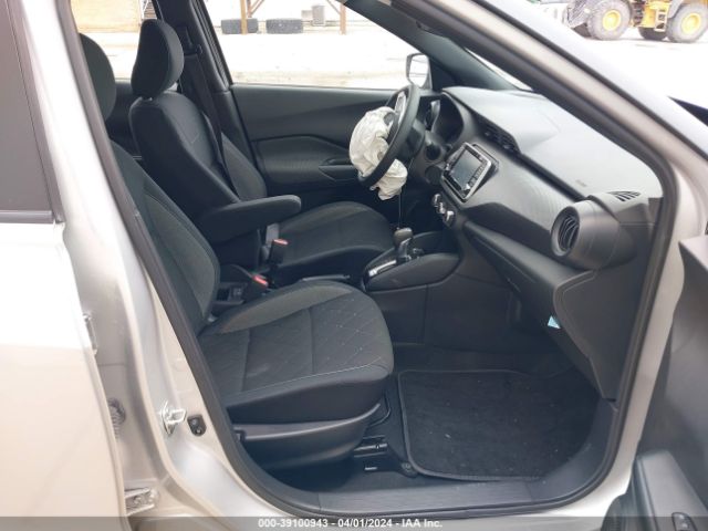 3N1CP5CU0KL565412 Nissan KICKS S