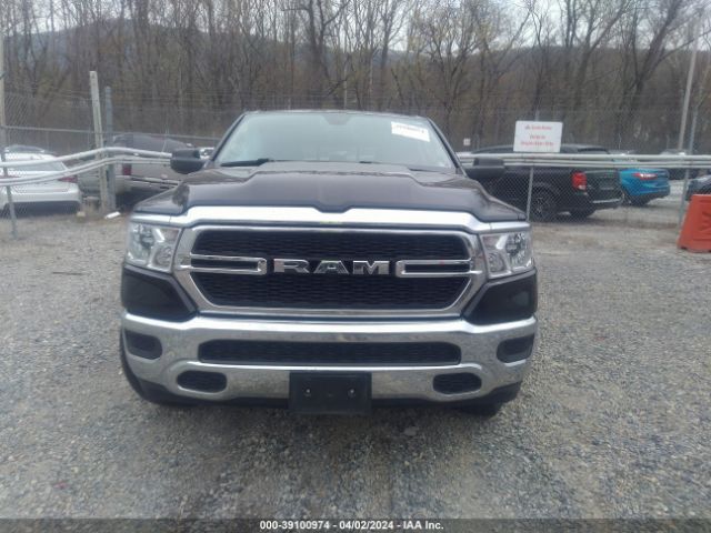 1C6SRFCT3KN597469 RAM 1500 Tradesman Quad Cab 4x4 6'4 Box