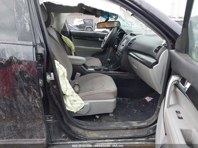KIA SORENTO LX 2014 5XYKTCA62EG497171 Image 5