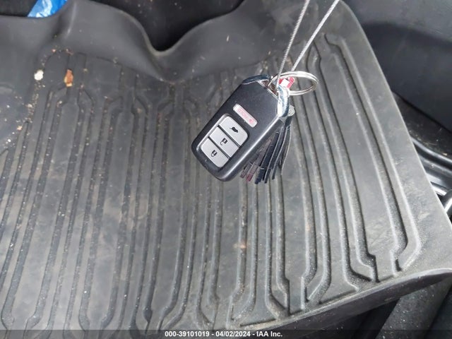 Honda FIT EX 2018 3HGGK5H87JM721318 Image 11