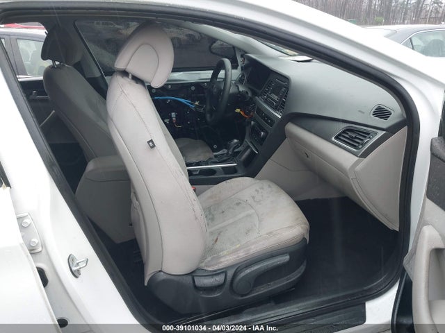 Hyundai Sonata 2016 5NPE24AF2GH398951 Image 5