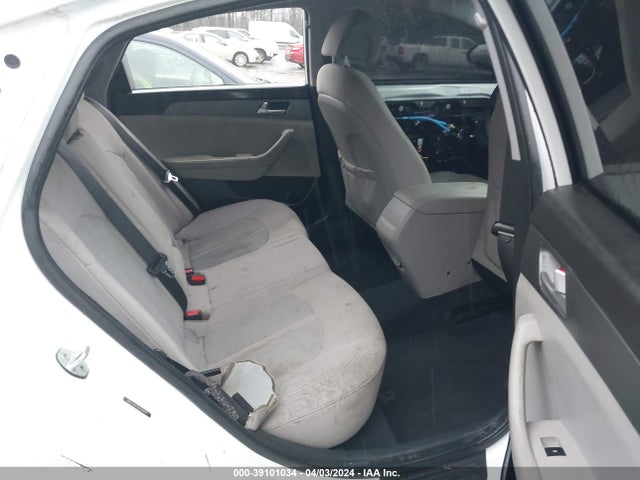 Hyundai Sonata 2016 5NPE24AF2GH398951 Image 8