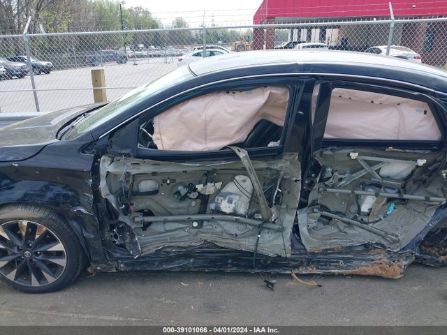 Nissan SENTRA SR 2016 3N1AB7AP0GY233916 Image 14