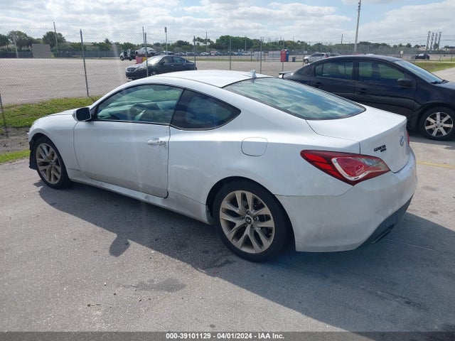 Hyundai Genesis 3.8 Base 2015 KMHHT6KJ0FU128903 Image 3