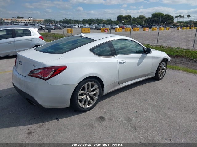 Hyundai Genesis 3.8 Base 2015 KMHHT6KJ0FU128903 Image 4