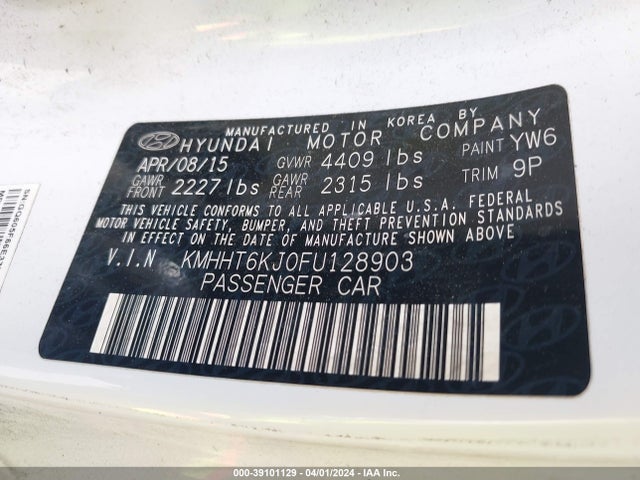 Hyundai Genesis 3.8 Base 2015 KMHHT6KJ0FU128903 Image 9
