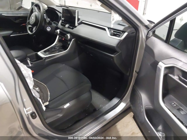 Toyota RAV4 LE 2023 2T3F1RFV3PW380701 Image 5