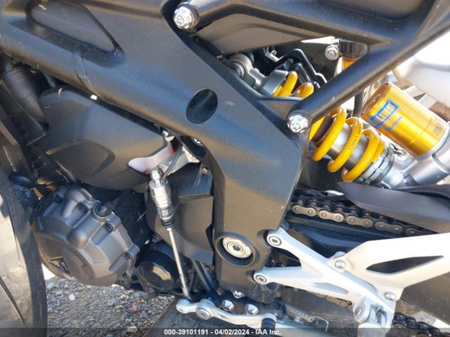2023 TRIUMPH MOTORCYCLE SPEED TRIPLE SMTP02ST3PTBF2378 Photo 8