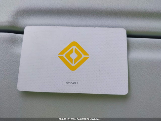 Rivian R1s Adventure 2023 7PDSGABA5PN010335 Image 11