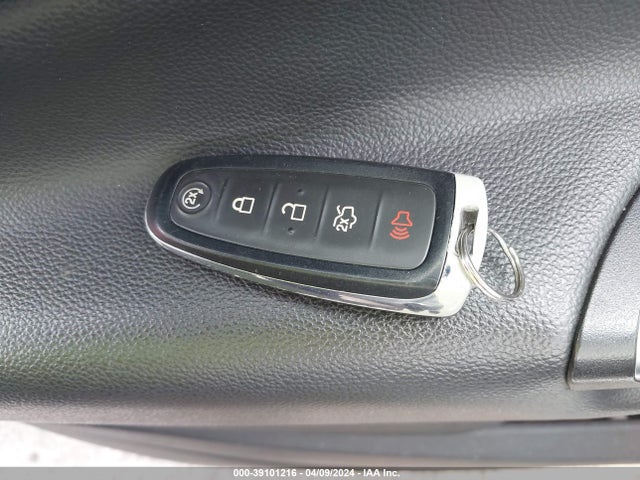 Ford Escape Titanium 2016 1FMCU0JX4GUA99675 Image 11