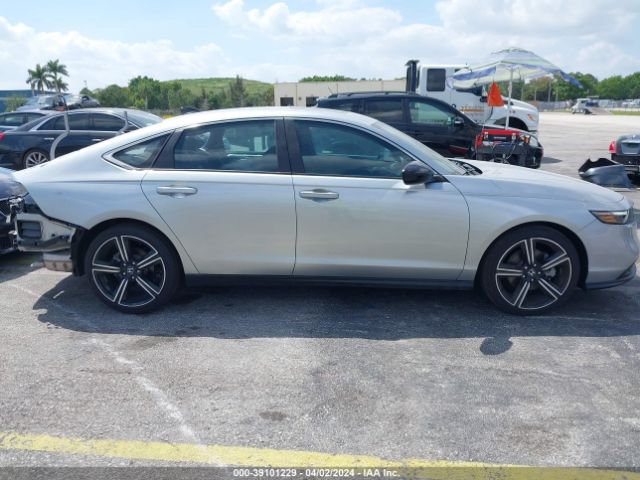 1HGCY2F50RA009214 Honda Accord Hybrid Sport