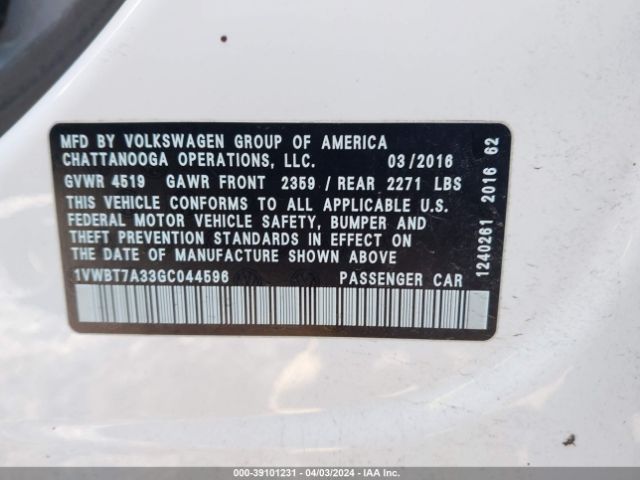1VWBT7A33GC044596 Volkswagen Passat 1.8t Se