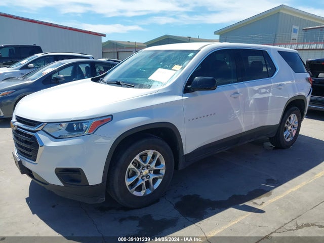 Chevrolet Traverse Ls 2019 1GNERFKW3KJ247095 Image 2