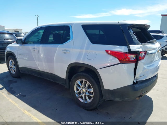 Chevrolet Traverse Ls 2019 1GNERFKW3KJ247095 Image 3