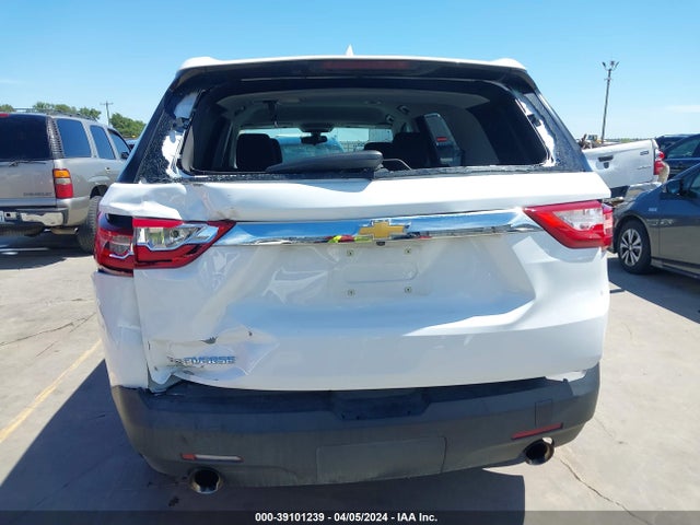 Chevrolet Traverse Ls 2019 1GNERFKW3KJ247095 Image 6