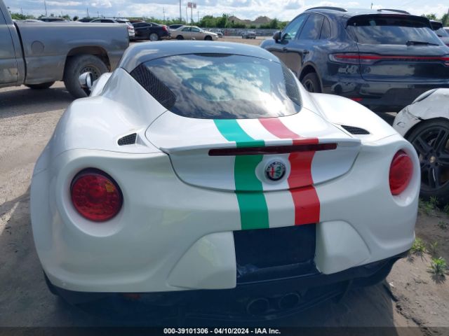 ZARBAAA43JM269476 Alfa Romeo 4C COUPE