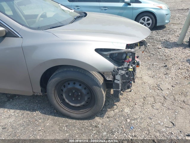 Nissan Altima 2.5 S 2014 1N4AL3AP0EC130588 Image 13
