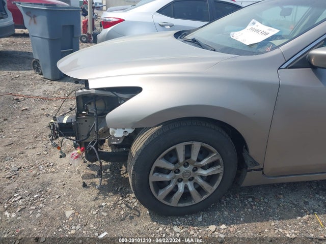 Nissan Altima 2.5 S 2014 1N4AL3AP0EC130588 Image 15