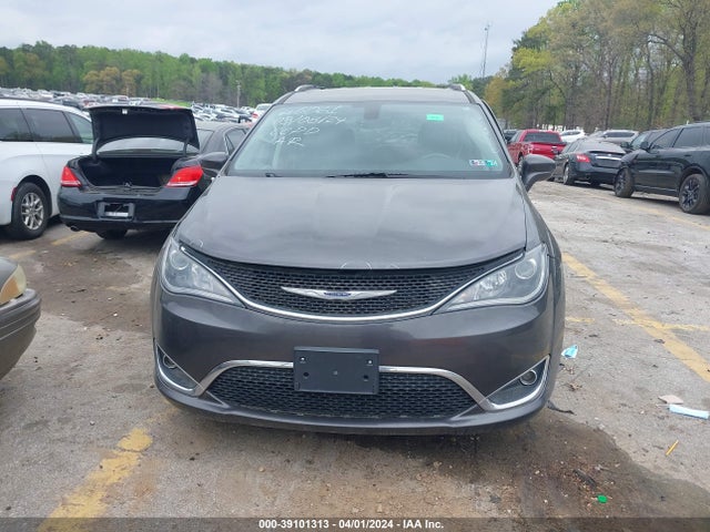 Chrysler Pacifica Touring L 2019 2C4RC1BG6KR666061 Image 12
