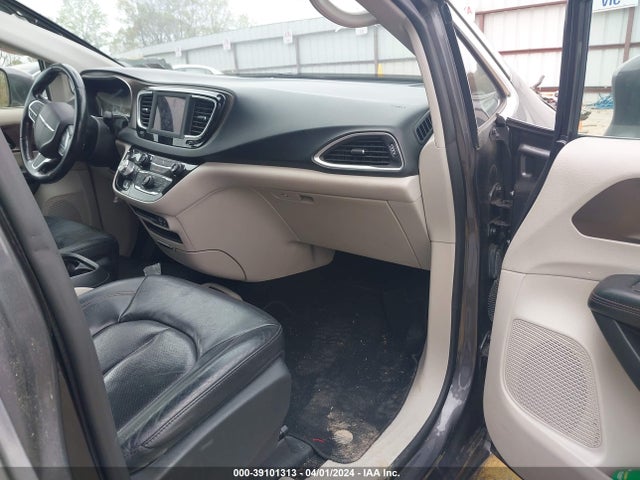 Chrysler Pacifica Touring L 2019 2C4RC1BG6KR666061 Image 5