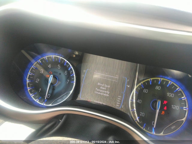Chrysler Pacifica Touring L 2019 2C4RC1BG6KR666061 Image 7