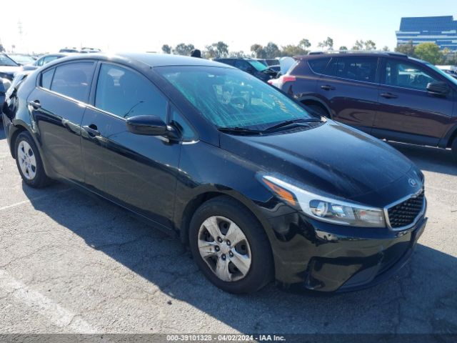 2018 Kia Forte Lx მანქანა იყიდება აუქციონზე, vin: 3KPFK4A7XJE234744, აუქციონის ნომერი: 39101328