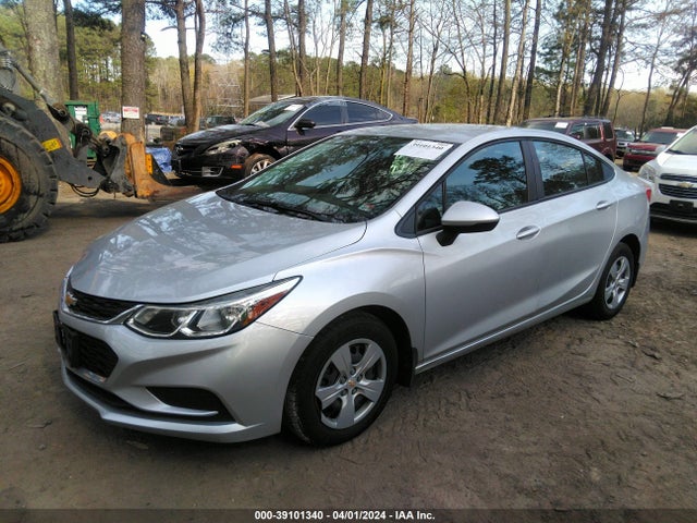 Chevrolet Cruze Ls Auto 2017 1G1BC5SM7H7159333 Image 2