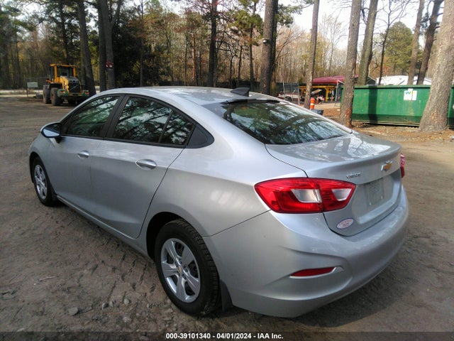 Chevrolet Cruze Ls Auto 2017 1G1BC5SM7H7159333 Image 3
