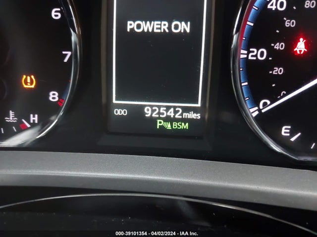Toyota Rav4 Limited 2016 2T3DFREV0GW518060 Image 16