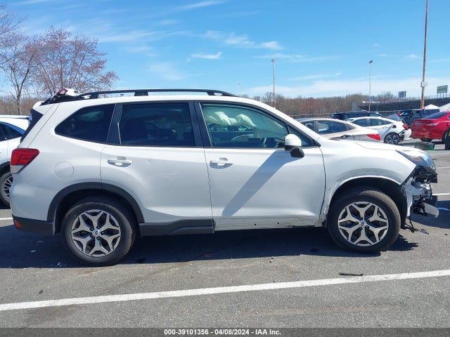 JF2SKADC6PH471726 Subaru Forester Premium