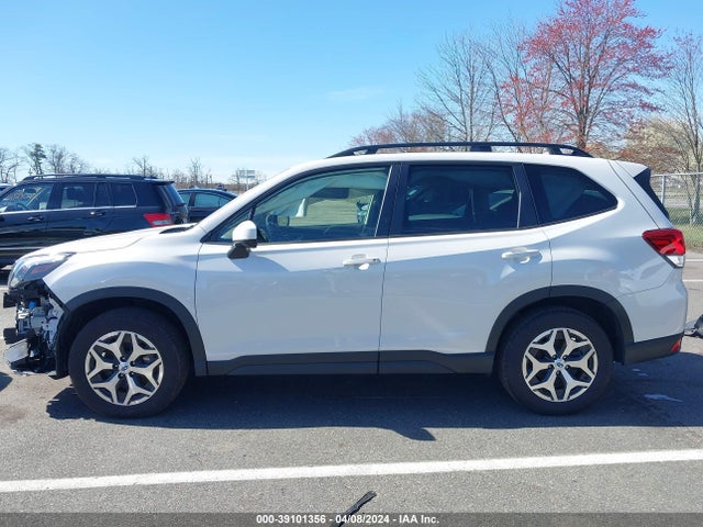 JF2SKADC6PH471726 Subaru Forester Premium